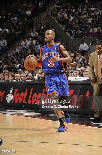 Stephon Marbury of the New York Knicks shoots against the San Antonio Spurs on January 4, 2008 at the AT&T Center in San Antonio, Texas. The Spurs...