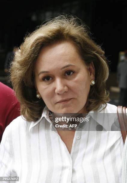 Angela de Perez, wife of Revolutionary Armed Forces of Colombia hostage Luis Eladio Perez, speaks to the press at a hotel in Caracas on February 5,...