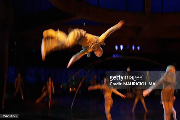 Artists of 'Cirque du Soleil' perform during a dress rehearsal of 'Alegria' show in Sao Paulo, Brazil, 06 February 2008. The international cast of 55...