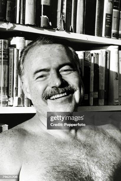 Hemingway Photo 44 Personalit Stock Photos, High-Res Pictures, and Images - Getty Images