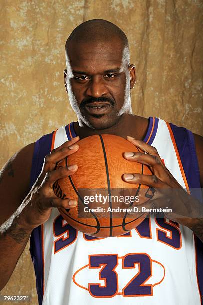 Phoenix Suns Introduce Shaquille Oneal Photos and Premium High Res ...