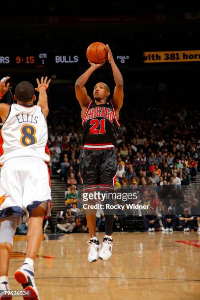 Chris Duhon of the Chicago Bulls jumps to shoot against Monte Ellis of the Golden State Warriors on February 07, 2008 at Oracle Arena in Oakland,...