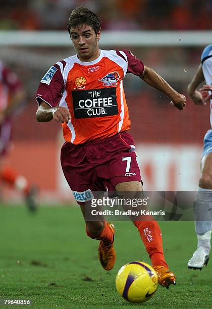 Michael Zullo of the Roar in action during the A-League minor semi final second leg match between the Queensland Roar and Sydney FC at Suncop Stadium...