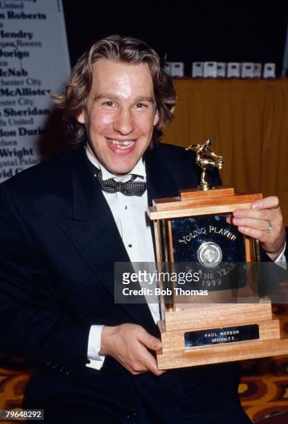 16th April 1989, PFA, Awards London, Arsenal striker Paul Merson the Young Player of the Year 1989,Paul Merson, Arsenal 1986-1996,won 21 England...