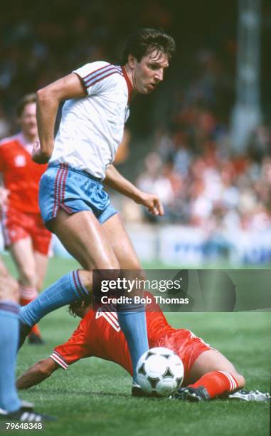 Circa 1985, Alvin Martin, West Ham United central defender 1977-1995, who won 17 England international caps between 1981-1987