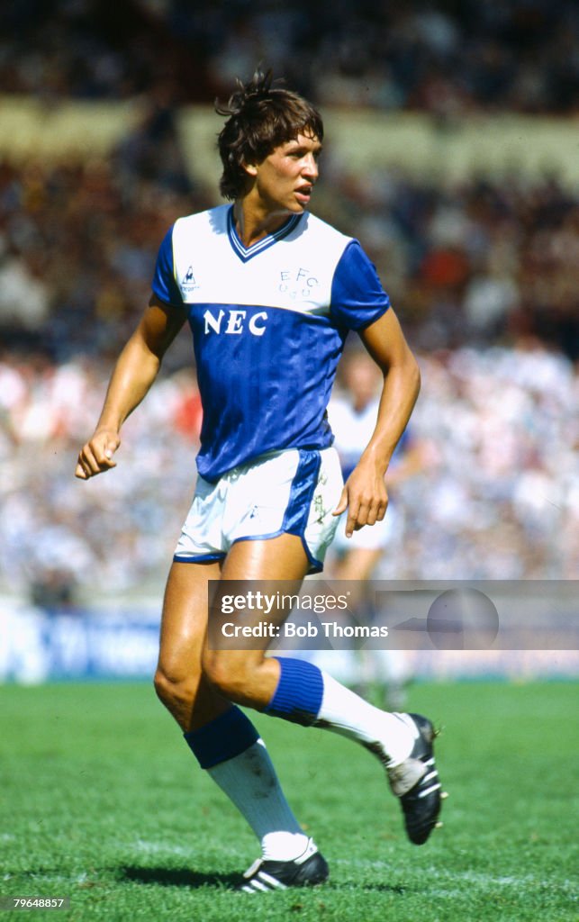 BT Sport, Football, pic: 10th August 1985, FA, Charity Shield at Wembley, Everton 2 v Manchester United 0, Gary Lineker, Everton, 1985-1986, who won 80 England international caps between 1984-1992