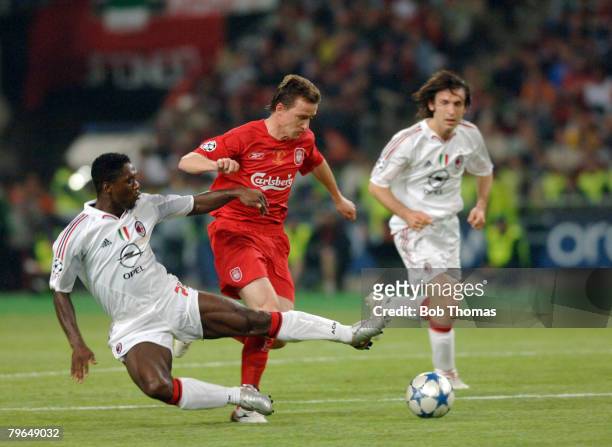 Sport, Football, UEFA Champions League Final, 25th May 2005, Ataturk Stadium, Istanbul, AC Milan 3 v Liverpool 3, , Liverpool's Vladimir Smicer wis...