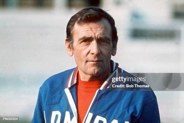 Circa 1970's, Les Cocker, England Trainer/Coach under Don Revie, He had followed Don Revie into the England set up in 1975 after being trainer at...