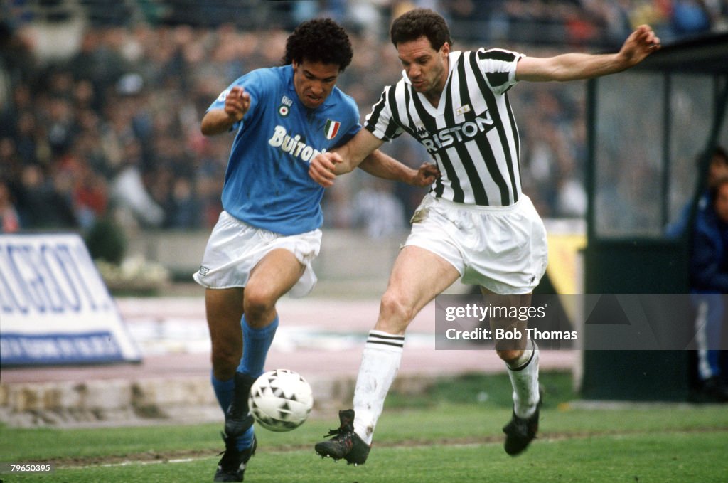 Sport, Football, pic: 17th April 1988, Italian League Serie A, Turin, Juventus,3,v Napoli,1