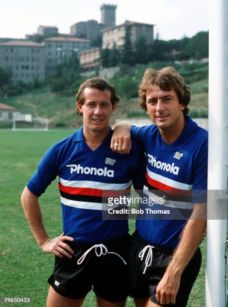 Sport, Football, Feature, Genoa, Italy, 5th August 1982, Sampdoria's new signings Liam Brady and Trevor Francis pose in their new club shirts