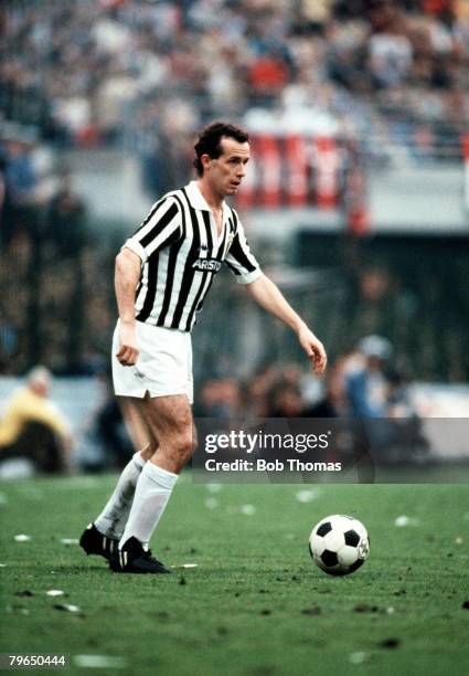 Sport, Football, Italian League, Serie A, 4th October 1981, AC Milan 0 v Juventus 1, Liam Brady of Juventus