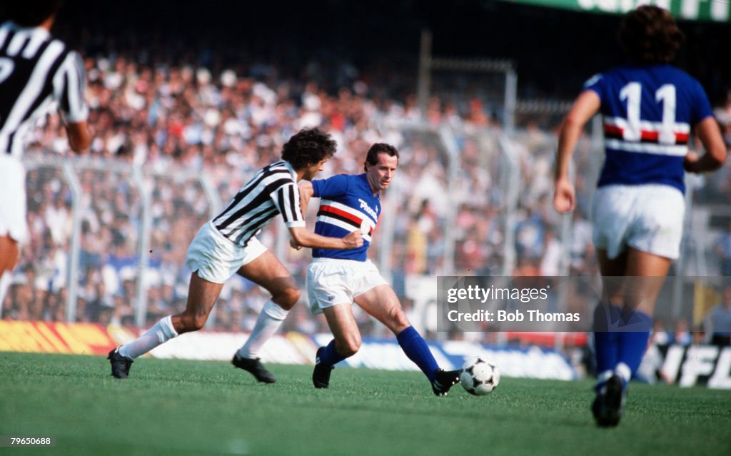 Sport, Football, Italian League, Serie A, 12th September 1982, Sampdoria 1 v Juventus 0, Sampdoria's Liam Brady plays the ball past Michel Platini of Juventus