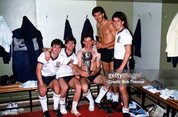 Sport, Football, European Under-21 Championship Final, Second Leg, Sheffield, 24th May 1984, England 2 v Spain 0 , England's L-R: Steve Hodge, Paul...