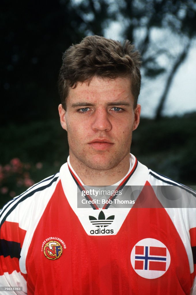 Sport, Football, pic: October 1992, Stig Inge Bjornebye, Norway