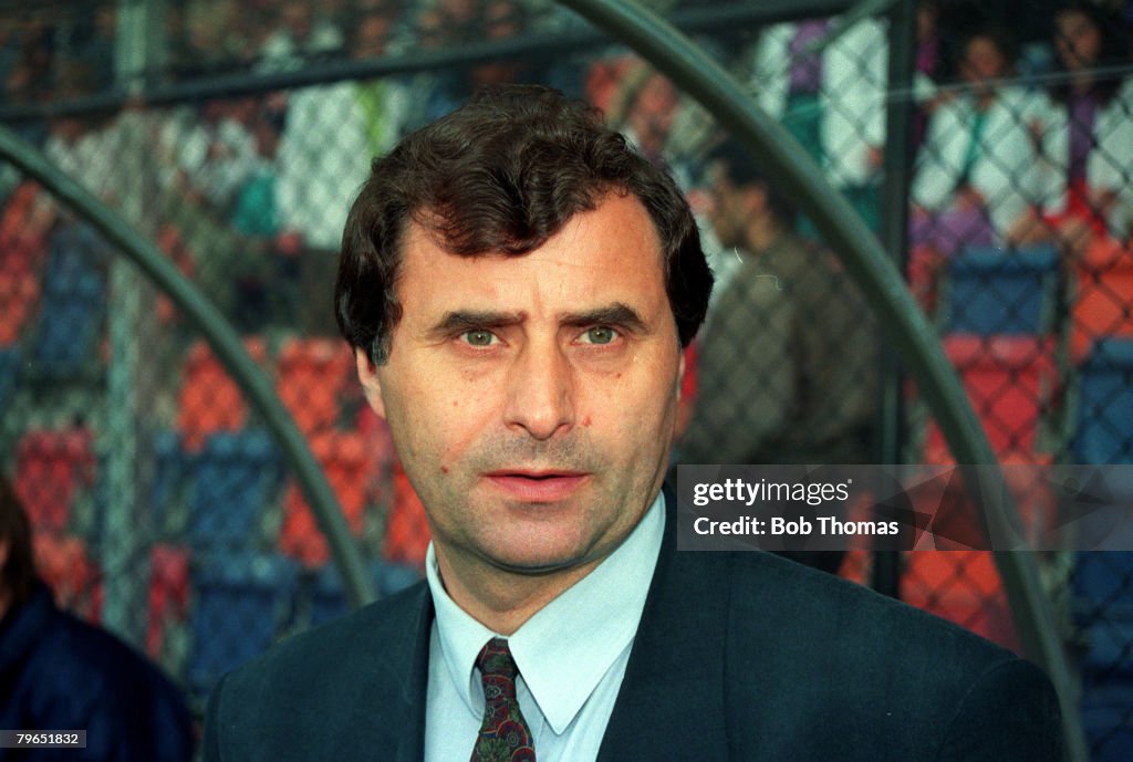 Sport, Football, pic: circa 1992, Anatoly Bishovets, CIS Coach, portrait