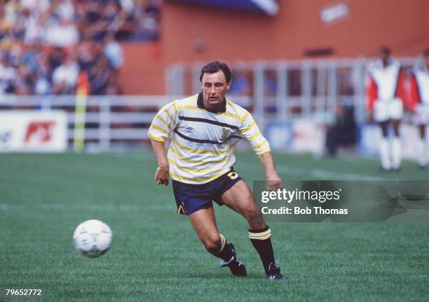 441 Maurice Costa Stock Photos, HighRes Pictures, and Images Getty