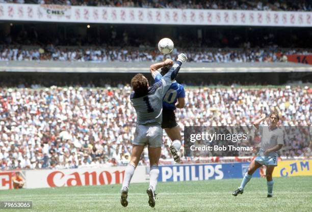 World Cup Quarter Final, Azteca Stadium, Mexico, 22nd June Argentina 2 v England 1, Argentina's Diego Maradona scores his side's first goal past...