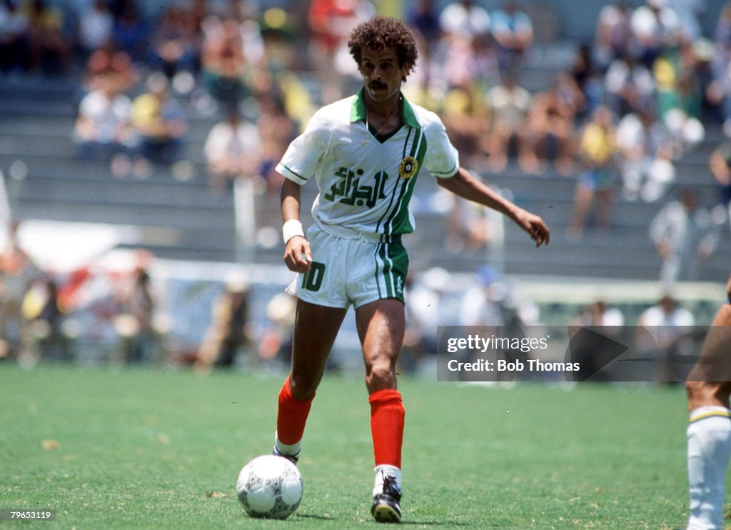 1986 World Cup Finals, Guadalajara, Mexico, 6th June, 1986, Brazil 1 v Algeria 0, Algeria's Lakhdar Belloumi on the ball