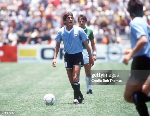 World Cup Finals, Queretaro, Mexico, 4th June 1986, West Germany 1 v Uruguay 1, Uruguay's Enzo Francescoli