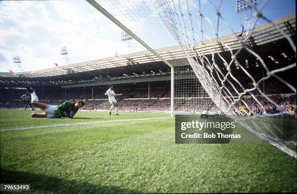 Football, 16th May 1987, FA Cup Final, Wembley, Coventry City 3 v Tottenham Hotspur 2 aet, Tottenham Hotspur goalkeeper Ray Clemence is left stranded...