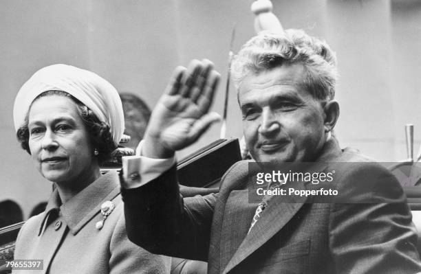 Royalty, Politics, pic: 13th June 1978, London, HM, Queen Elizabeth pictured with Romania President Nicolae Ceaucescu, who was on a state visit to...