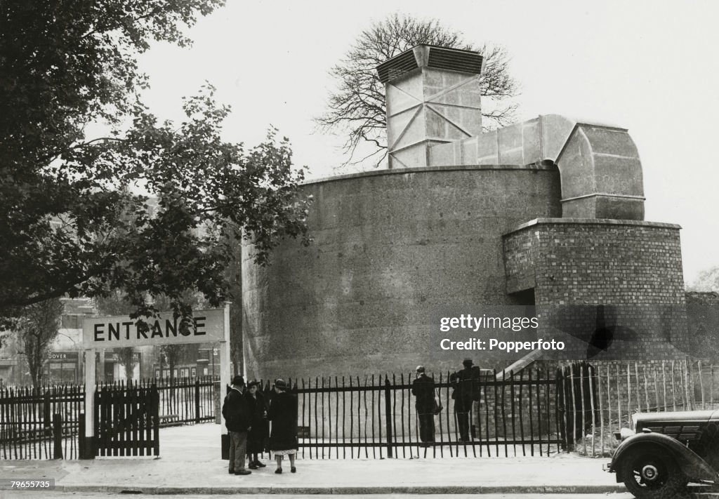 War and Conflict, World War Two, pic: September 1942, Great Britain, Air aids, The entrance to a new "deep shelter" in London capable of holding 8000 people away from the threat of German bombs