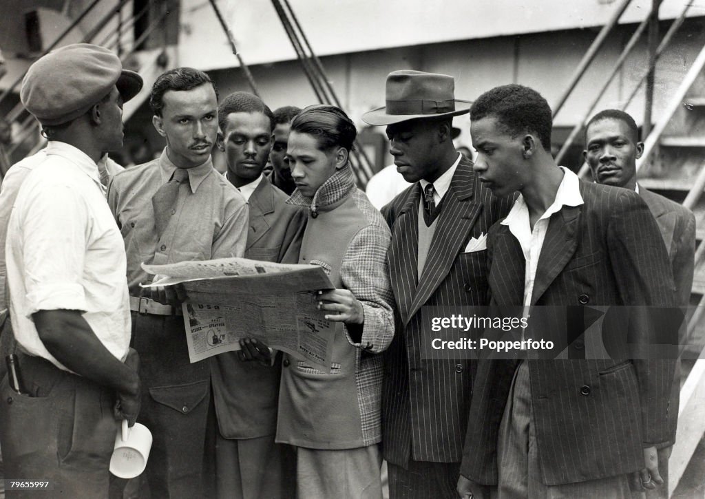 People, Immigration, pic: 22nd June 1948, Some of the first Immigrants from the Caribbean island of Jamaica arrive at Tilbury, London, on board the " Empire Windrush"