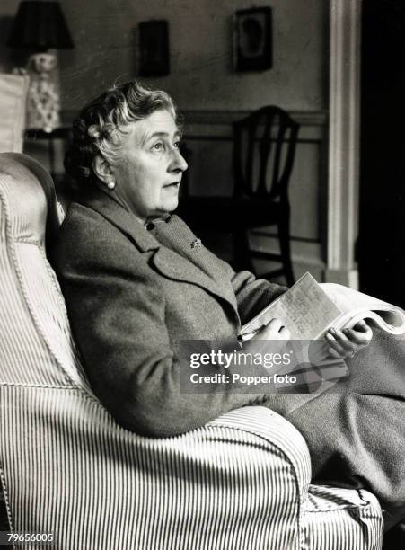 Literature, Personalities, pic: January 1946, English crime writer Agatha Christie at her home Greenway House, Devon, Agatha Christie,, the world's...