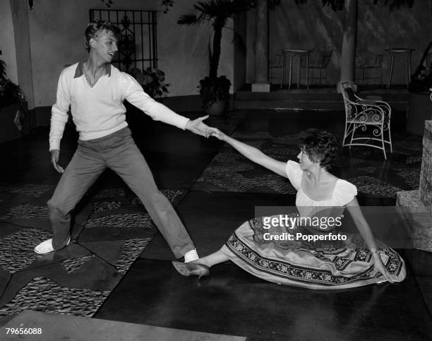 Stage & Screen, Elstree Studios, England, 21st June 1959, Actor and singer Tommy Steele and Janet Munro rehearse for their film "Tommy the Toreador"