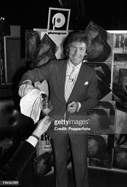 Personalities, Royal Connections, pic: 9th October 1978, Roddy Llewellyn a "friend" of Princess Margaret celebrating his 32 nd birthday at a London...