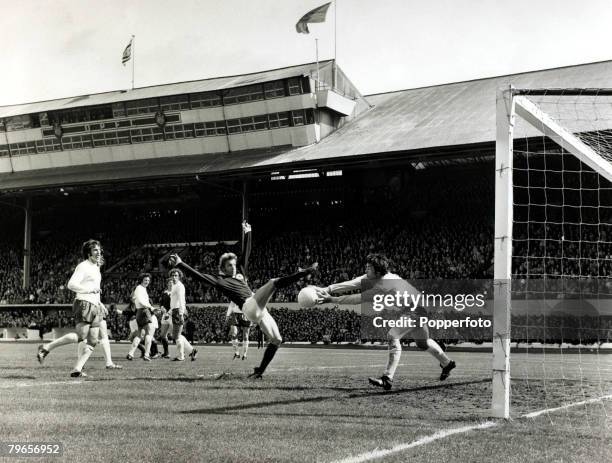 Sport, Personalities, pic: 29th May 1972, Scotland v England at Hampden Park, England goalkeeper Gordon Banks rushes out to save from the...
