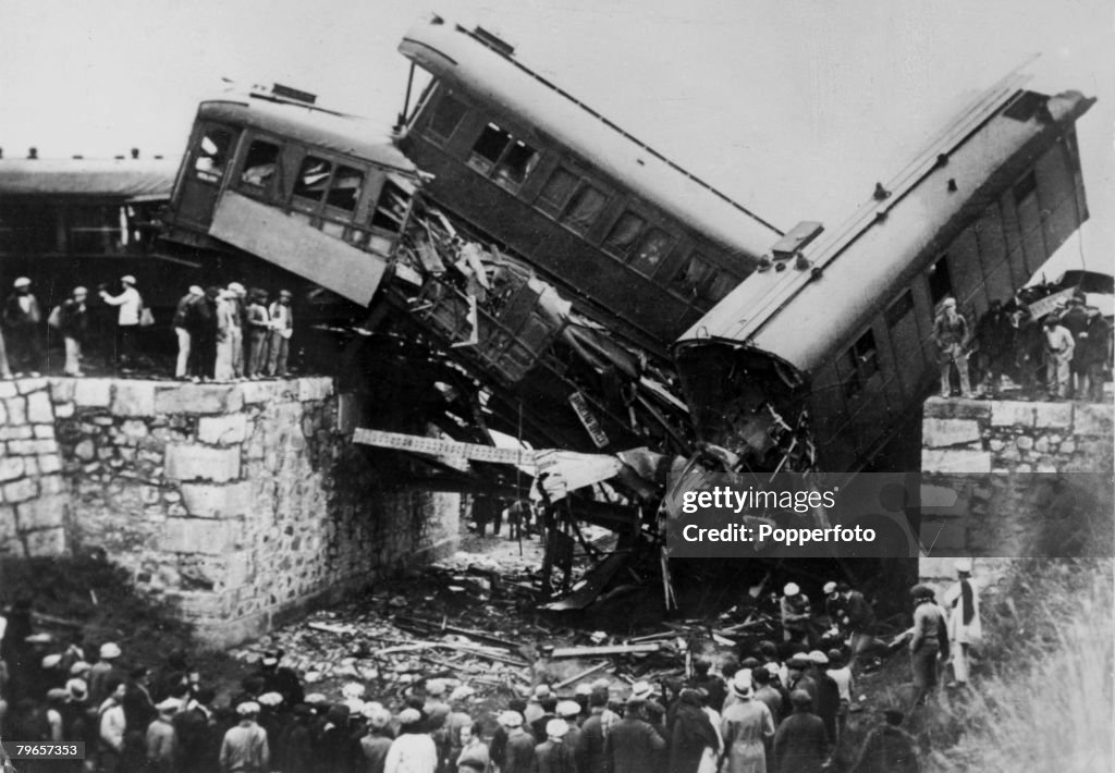 War and Conflict, Spanish Civil War, pic: circa 1936, Wrecked coaches of the Barcelona - Seville express train which was blown up by a contact bomb, placed on a bridge near Valencia, Thirty nine people died int he blast which was blamed on "Red" revolutio