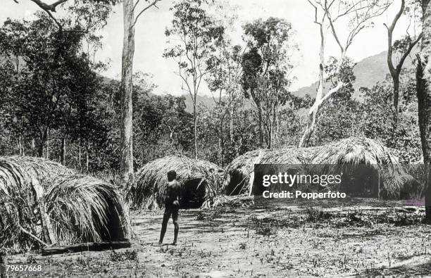 People, Australia, pic: circa 1910, Aboriginal mud huts, near the Mulgrave River, near Cairns, North Queensland