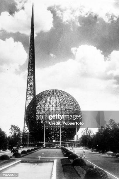 Perisphere Perisphere Photos and Premium High Res Pictures - Getty Images