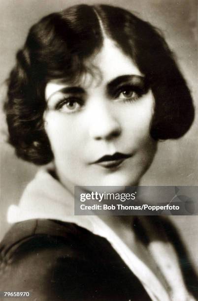 Cinema Personalities, pic: circa 1930, French actress Renee Adoree,