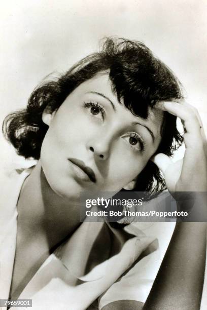 Cinema Personalities, pic: circa 1940, Luise Rainer, actress, a German Jew who became a US citizen, born 1910, She won back to back Oscars for "The...