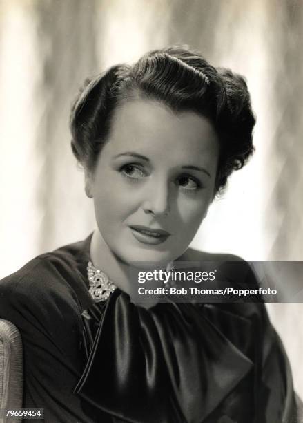 Cinema Personalities, pic: 1949, American actress Mary Astor, portrait