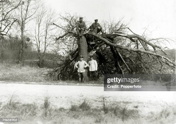 Shell Fire Photos and Premium High Res Pictures - Getty Images