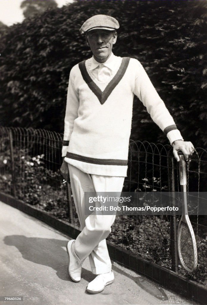 Sport/Tennis, circa 1920's, Norman Brookes, Australia, the first overseas winner of the Wimbledon Mens Singles title in 1907 which he won again in 1914 when he next competed, He was decorated for services in World War I with the French Legion of Honor