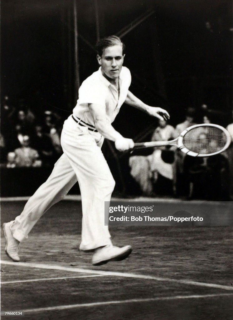 Sport/Tennis, circa 1935, Baron Gottfried Von Cramm, a German nobleman who won the French Open Tennis Mens Singles title in 1934 and 1936, He is pictured on Wimbledon's Centre Court where he had the misfortune to be runner-up in the Mens Singles on 3 occa