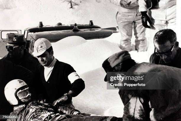 Sport/Bobsled, Cervinia, Italy, 28th January 1971, World Four Man Bobsled Championships, H,R,H,Prince Michael of Kent still wearing his crash helmet...