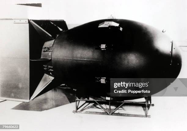 208 Atomic Bomb Fat Man Stock Photos, High-Res Pictures, and Images ...