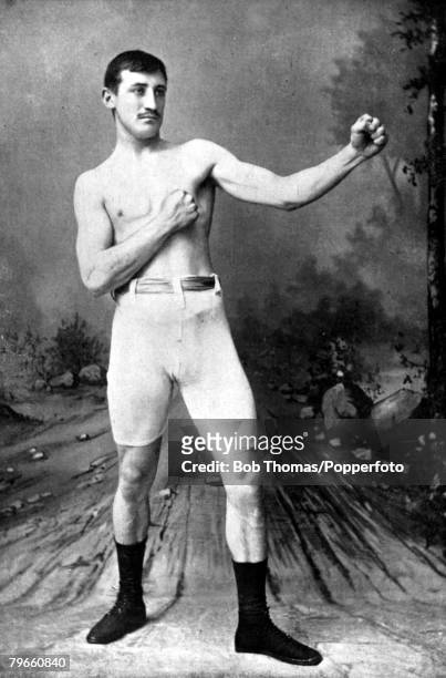 Sport, Boxing, circa 1894, Tom Tracy, Australian welterweight who went to America to box and was engaged by Champion "Gentleman Jim" Corbett to help...