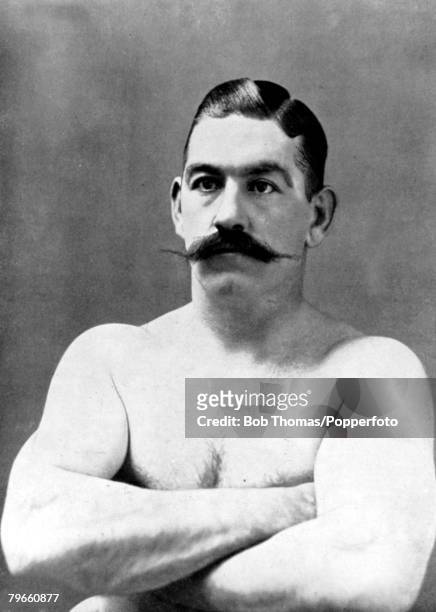 Sport, Boxing, circa 1894, John L,Sullivan, a boxing immortal, the last of the bare knuckle champions, perhaps the greatest fighter ever, He won the...