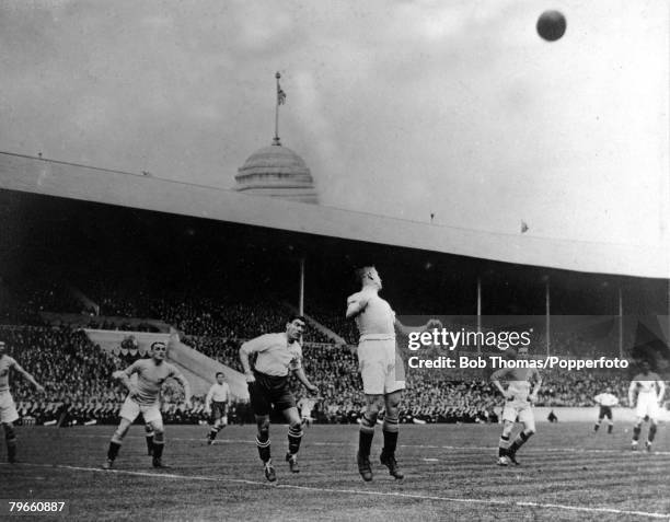 Sport, Football, F,A,Cup Final, Wembley, London, England, 24th April 1926, Bolton Wanderers 1 v Manchester City 0, Bolton Wanderers' captain Joe...