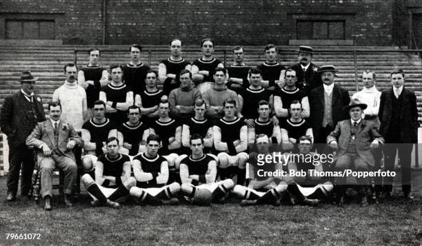 Sport, Football, Burnley F,C, 1913-1914, Burnley were the 1914 F,A,Cup winners and the winning team was, Sewell, Bamford, Taylor,Halley, Boyle,...