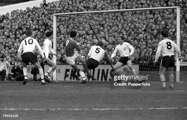 Sport, Football, English League Division One, London, England, 27th March 1967, Manchester United 2 v Fulham 2, United's David Sadler shoots for goal...