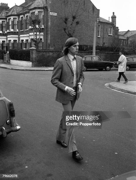 London, England, 16th December 1970, Simon Dee, the former popular radio disc jockey and TV personality, is pictured leaving a Fulham Labour Exchange...