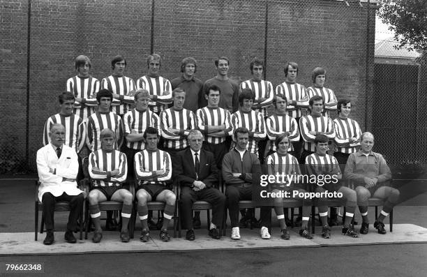 Sport, Football, Southampton, England, 6th August 1970, The Southampton first team squad for the season 1970-71 line up together for a group...