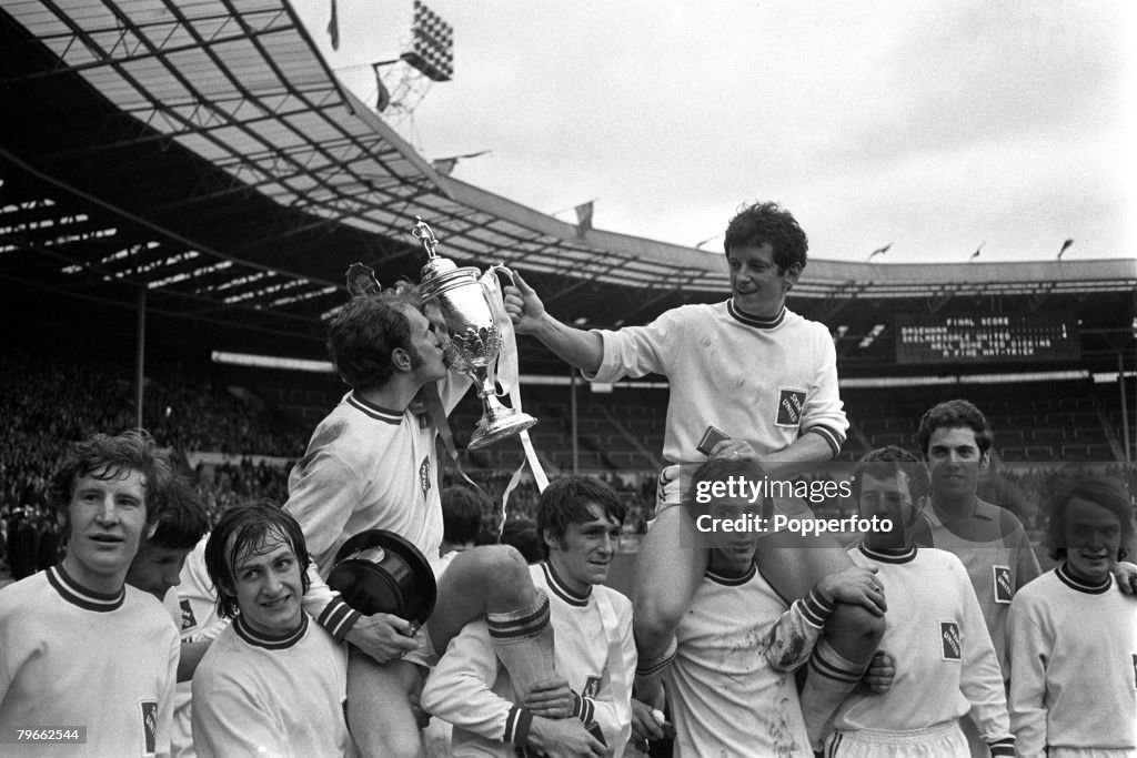 Sport, Football, Wembley, London, England, 24th April 1971, FA Amateur Cup Final, Skelmersdale United 4 v Dagenham 1, The victorious Skelmersdale players carry hat-trick hero Ted Dickin (left) and captain John Turner on their shoulders after their victory